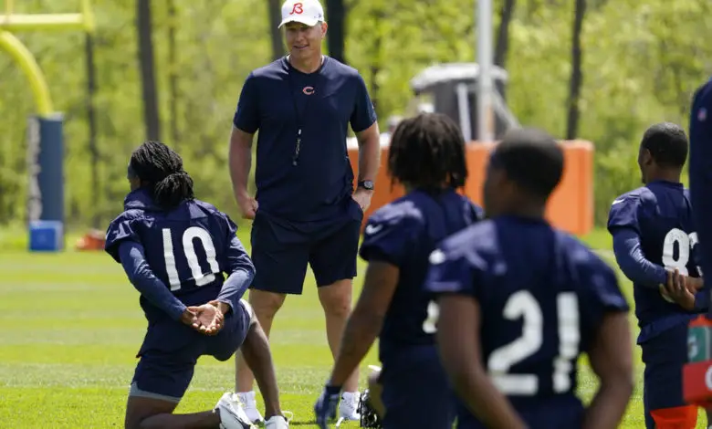 Matt Eberflus at Bears OTA