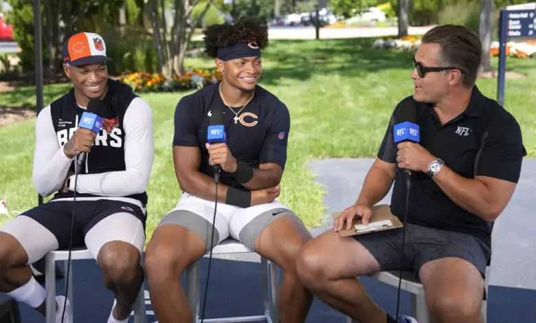 Justin Fields, D.J. Moore