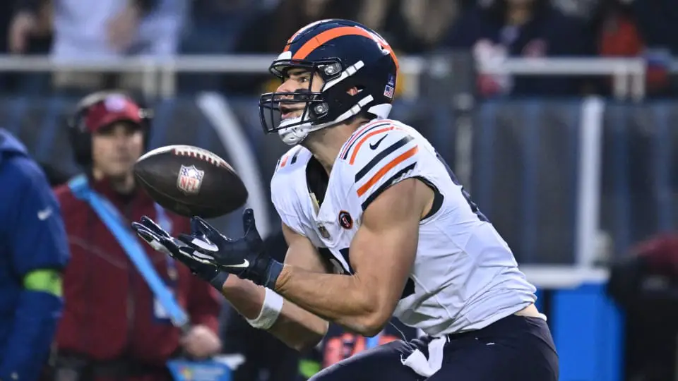 Chicago Bears Score and Recap (Week 16) Bears 27, Cardinals 16 Bears Able to Deliver Victory